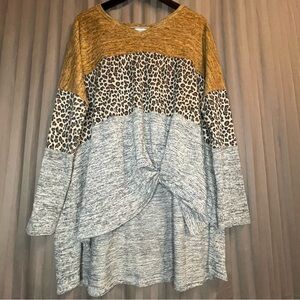 Umgee Front Knot Tunic Color Block Gray Mustard Leopard Oversized High Low Large